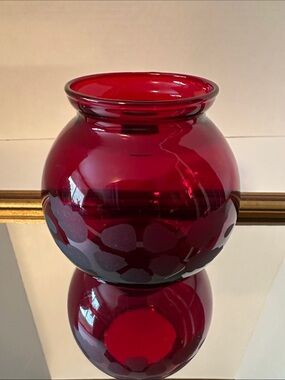 Vintage Royal Ruby Anchor Glass Decorative Vase - Home Accents